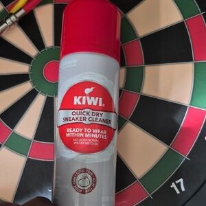 Kiwi Red Quick Dry Sneaker Cleaner